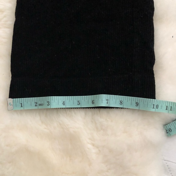 🚚 MOVING SALE! 🚚 Reformation Corduroy Wide Pants - Picture 4 of 6